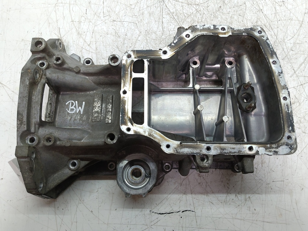 [MTD-530085] Parte superior del cárter de aceite Kia Ceed 1.6 GT (G4FJ)