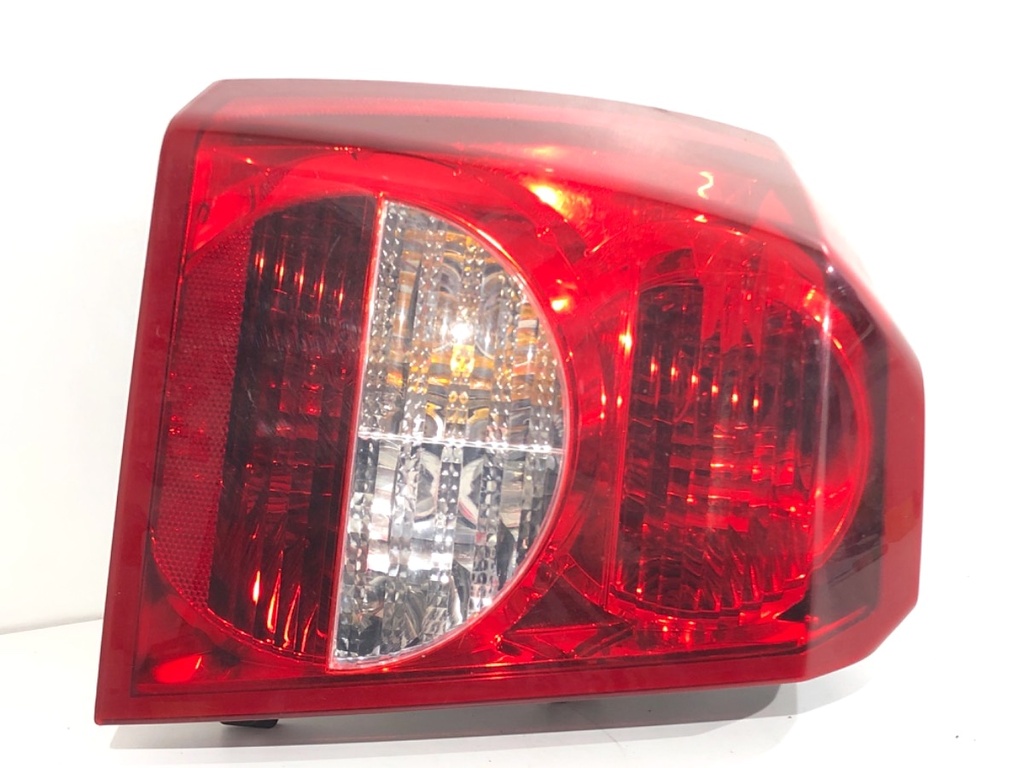 [STARK-778623] Piloto trasero izquierdo DODGE CALIBER 2006-2022