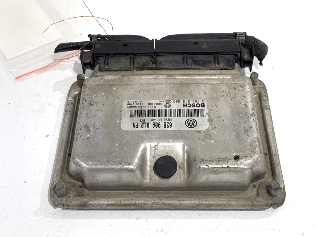 [STARK-792100] Unidad de control motor SEAT LEON (1M1) 1.9 TDI 66 kW 038906012FN