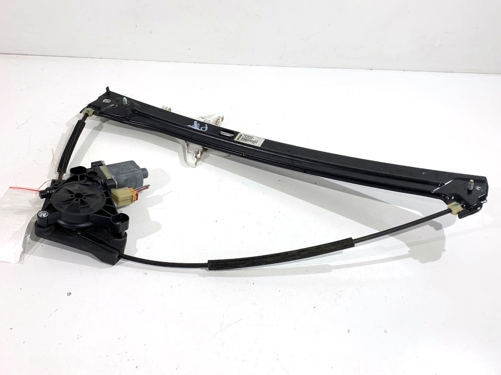 [STARK-811500] Elevador de ventana trasero derecho VW Touran (5T1) 1.8 TSI 132 kW 2015-2022