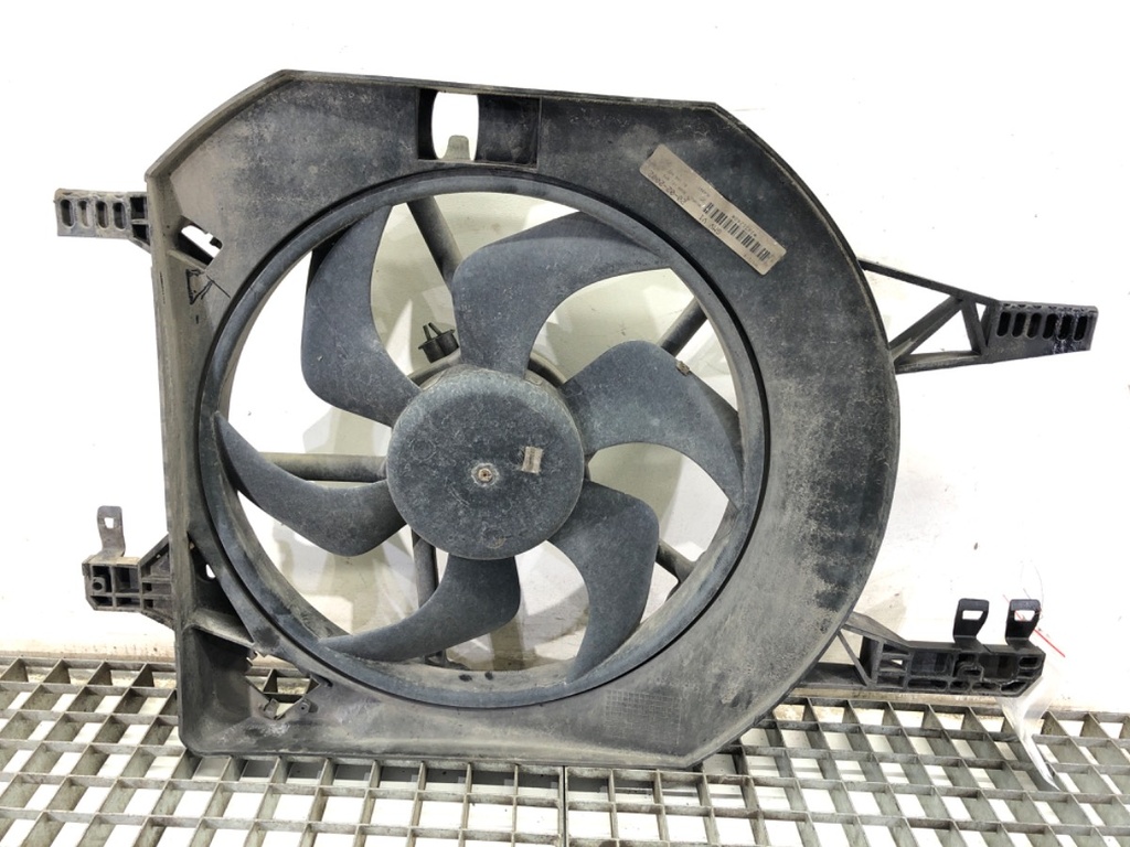 [STARK-813408] Ventilador de radiador Renault Trafic II Autobus (JL) 1.9 dCI 80 (JL0B) 2001-2022