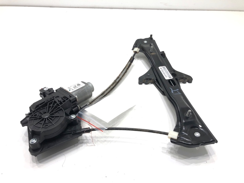 [STARK-813815] Elevador de ventana trasero izquierdo VW Passat B7 (A32, A33) 2011-2022