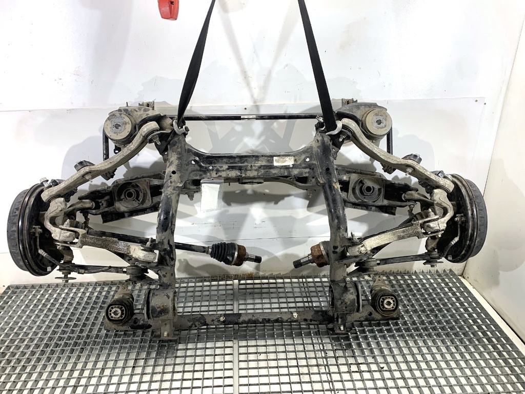 [STARK-868957] Viga trasera VW ID.3 (E11) 2019-2022