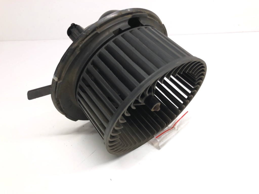 [STARK-822761] Ventilador de admisión VW Touran (1T1, 1T2) 2.0 FSI 110 kW 2003-2007