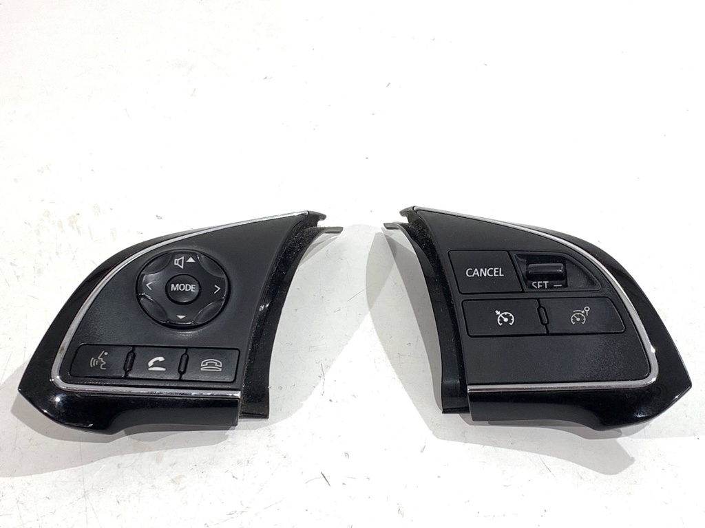 [STARK-830871] Mandos del volante Mitsubishi Outlander III 2.0 4WD 110 kW 2012-2022