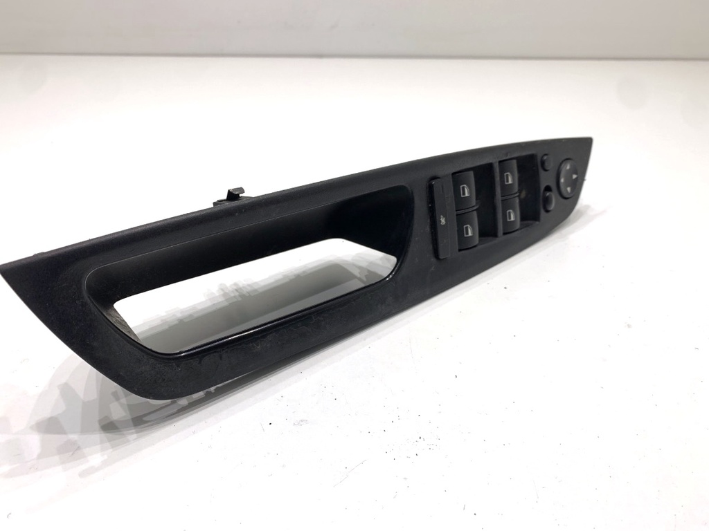 [STARK-831659] Interruptor de elevalunas BMW X6 (E71, E72) 2007-2014