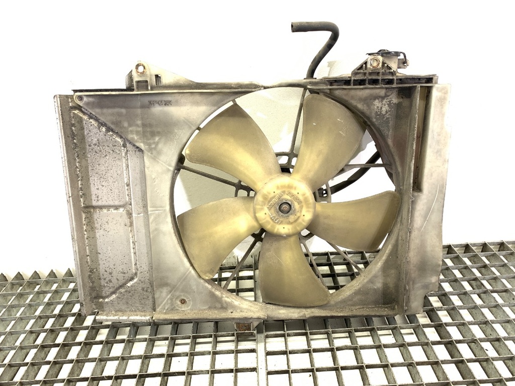 [STARK-835004] Ventilador del radiador TOYOTA Yaris (P1) 1.0 (SCP10) 65 CV 2003-2005