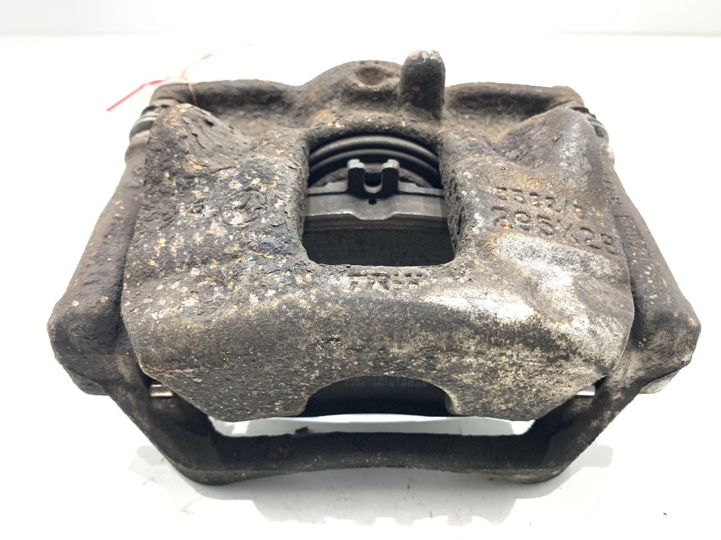 [STARK-837665] Pinza de freno delantera izquierda Mercedes-Benz Clase A (W176) 2012-2018