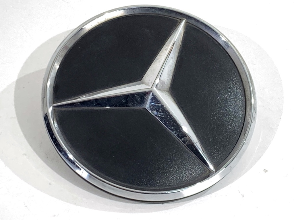 [STARK-842448] Emblema trasero Mercedes-Benz Sprinter 3,5-t Tourer Bus (B907) 2018-2022