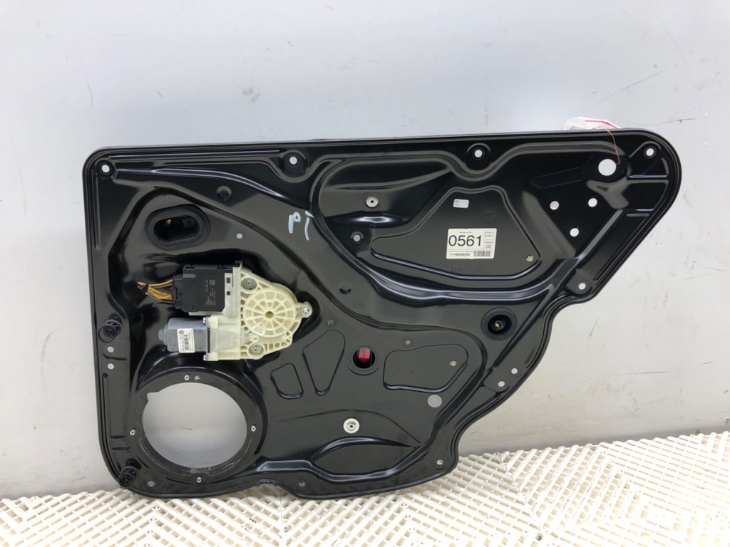 [STARK-846946] Elevador de ventana trasero derecho VW Passat B7 (362) 2.0 TDI 103 kW 2010-2014