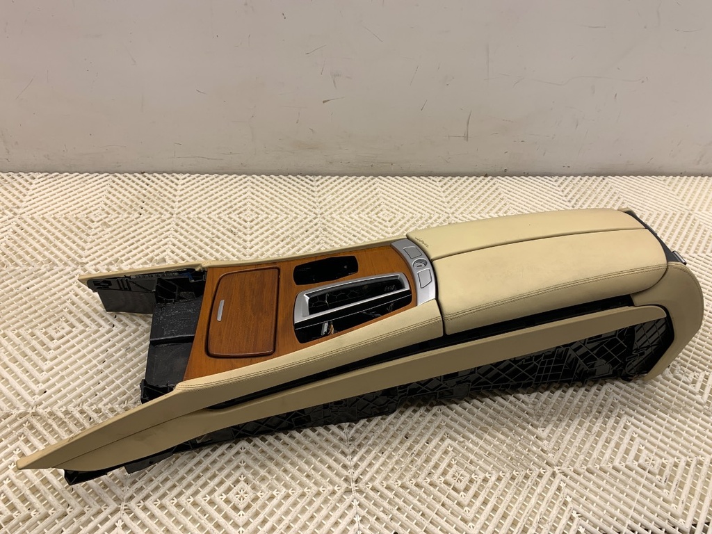 [STARK-856447] Túnel central BMW 7 (F01, F02, F03, F04) 2008-2015