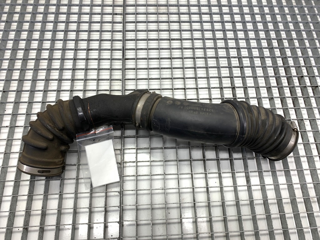 [STARK-862748] Filtro de aire JEEP Grand Cherokee IV (WK, WK2) 3.0 CRD V6 4x4 184 kW 2013-2022