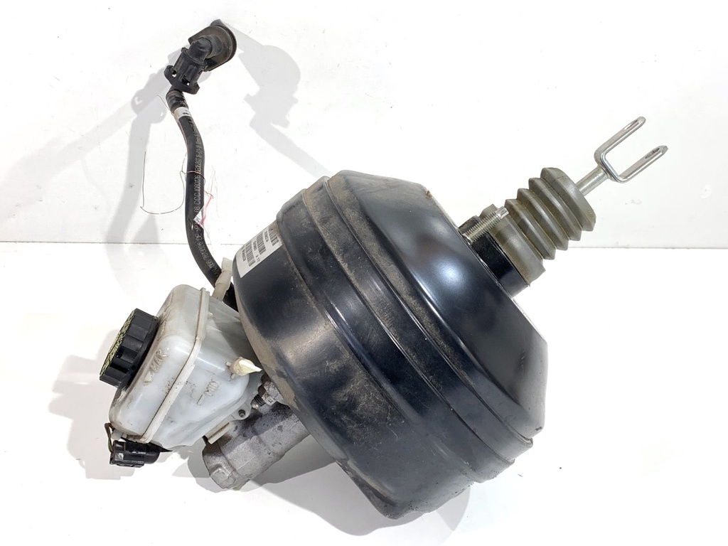 [STARK-874174] Servofreno BMW Serie 3 (F30, F80) 320d xDrive 2011-2018