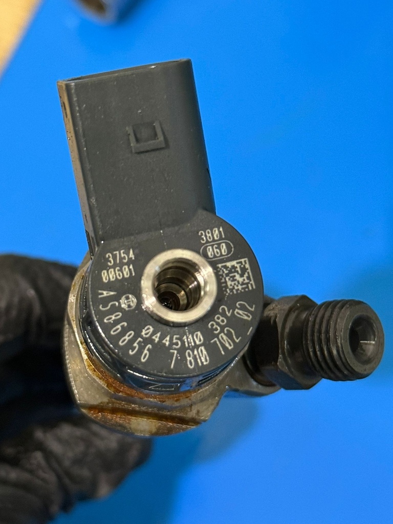 [INY00224] Inyector BMW Serie 3 E90 2.0D 320D N47D20C 7810702