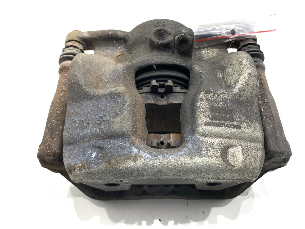 [STARK-879128] Pinza de freno delantera izquierda Mercedes-Benz Clase A (W176) 2012-2018
