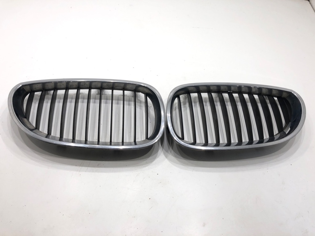 [STARK-904751] Rejilla de parachoques BMW 5 (E60) 2003-2010