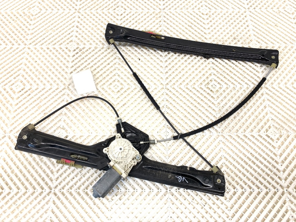 [STARK-908749] Elevador de ventana delantero izquierdo BMW X5 (F15, F85) 2013-2018