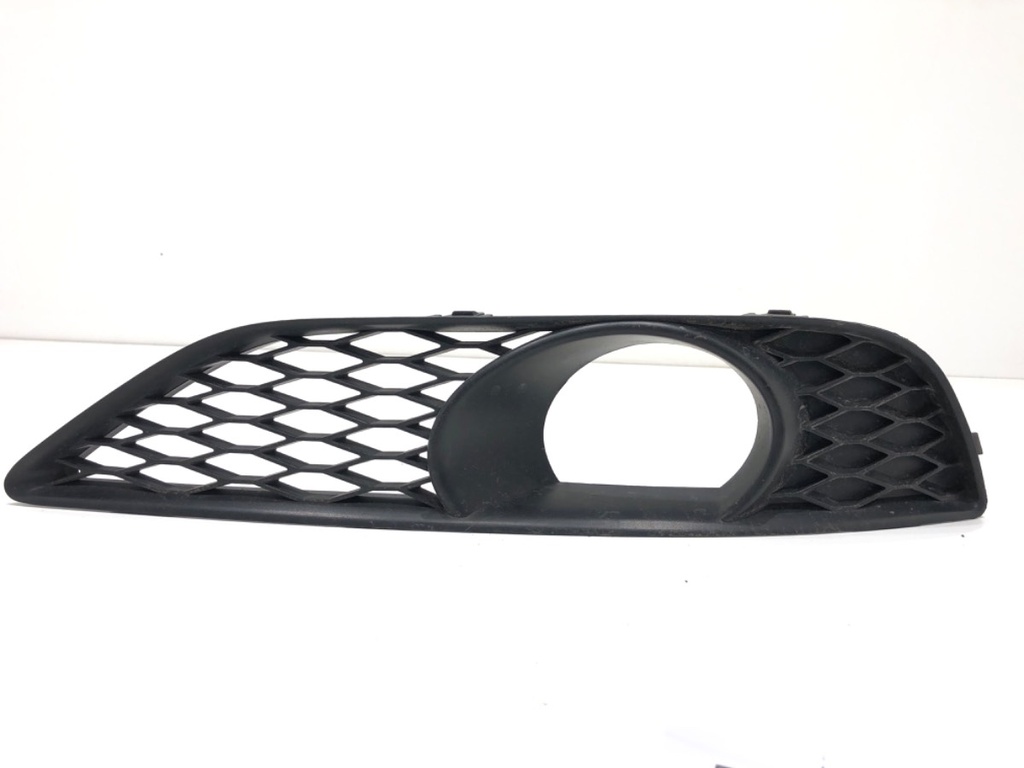 [STARK-911441] Rejilla de parachoques delantera derecha Audi Q7 (4LB) 2006-2016