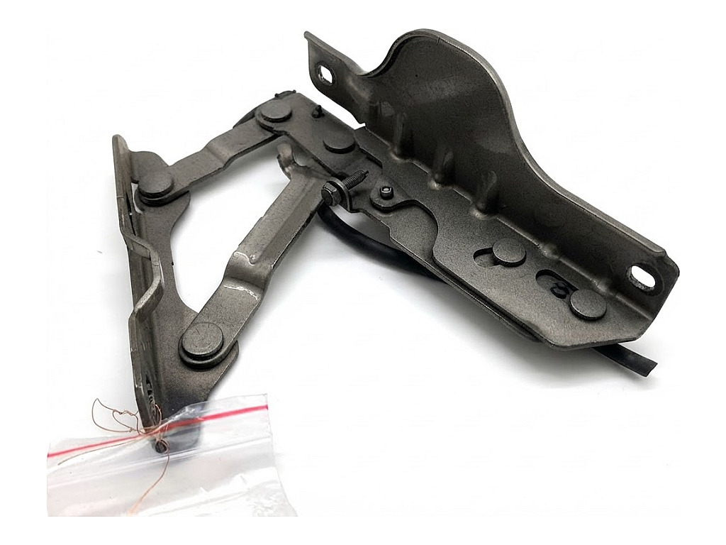 [STARK-918626] Bisagra delantera izquierda de capó Tesla Model S (5YJS) 2012-2022