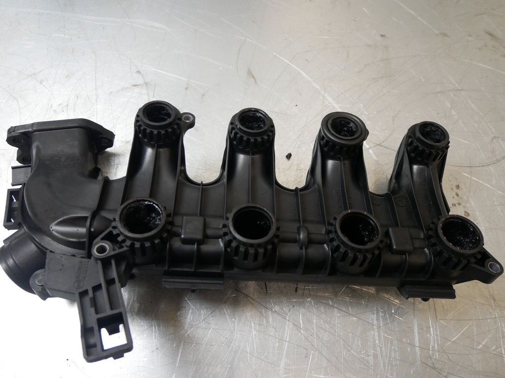 [MTD-425016] Colector de admisión Ford C-Max Focus 1.6 TDCI HHDA 9684941780