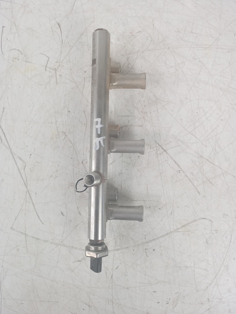 [MTD-432696] Carril de inyectores Opel Corsa F 1.2 F12XHL EB2ADTD HN05 9811353880