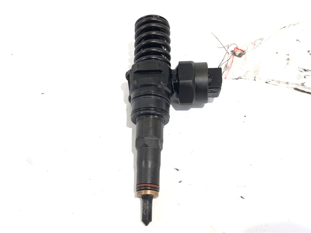 [STARK-687649] Inyector AUDI A4 B5 Avant (8D5) 1.9 TDI 85 kW 2000-2001