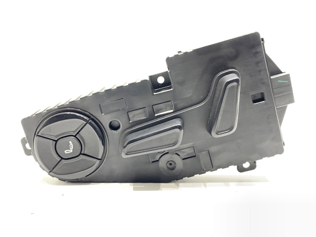 [STARK-716729] Interruptor SEAT SKODA SUPERB IV 2023 - 2.0 TSI 195 kW 265 CV gasolina
