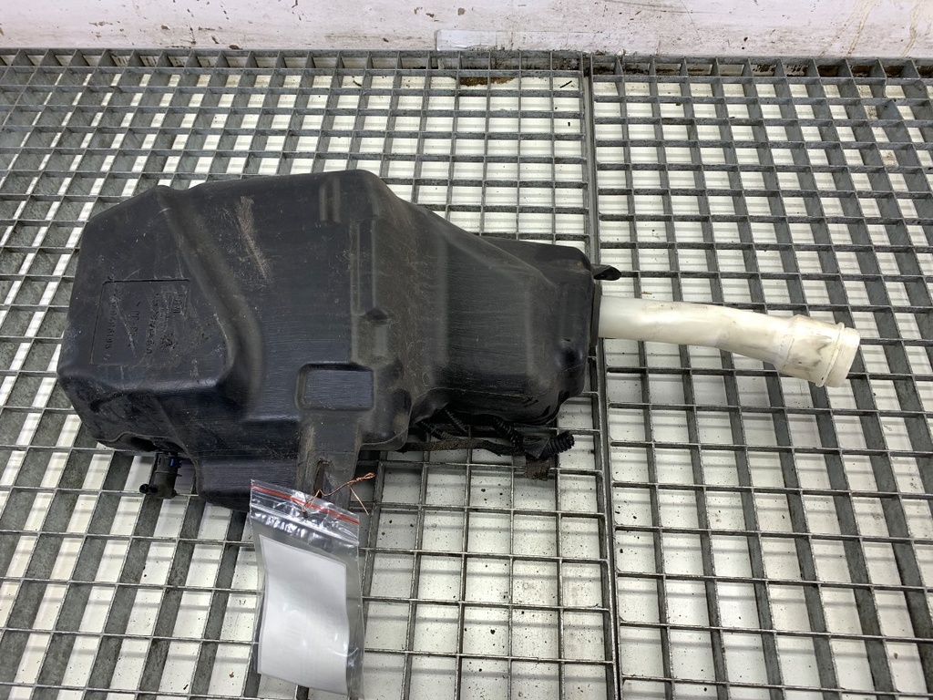 [STARK-730042] Depósito de líquido limpiaparabrisas OPEL Astra J GTC 2011-2022