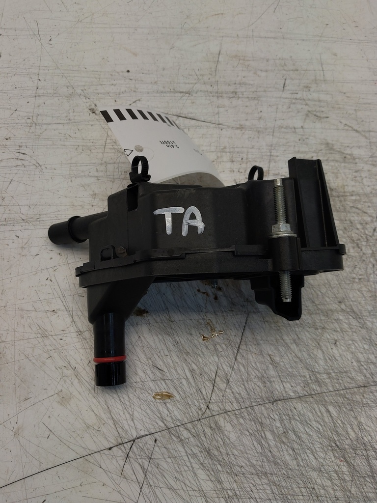 [MTD-520867] Tapa de válvulas Ford Puma 1.0 B7JB C10FD0X H6BG-6C757-BA