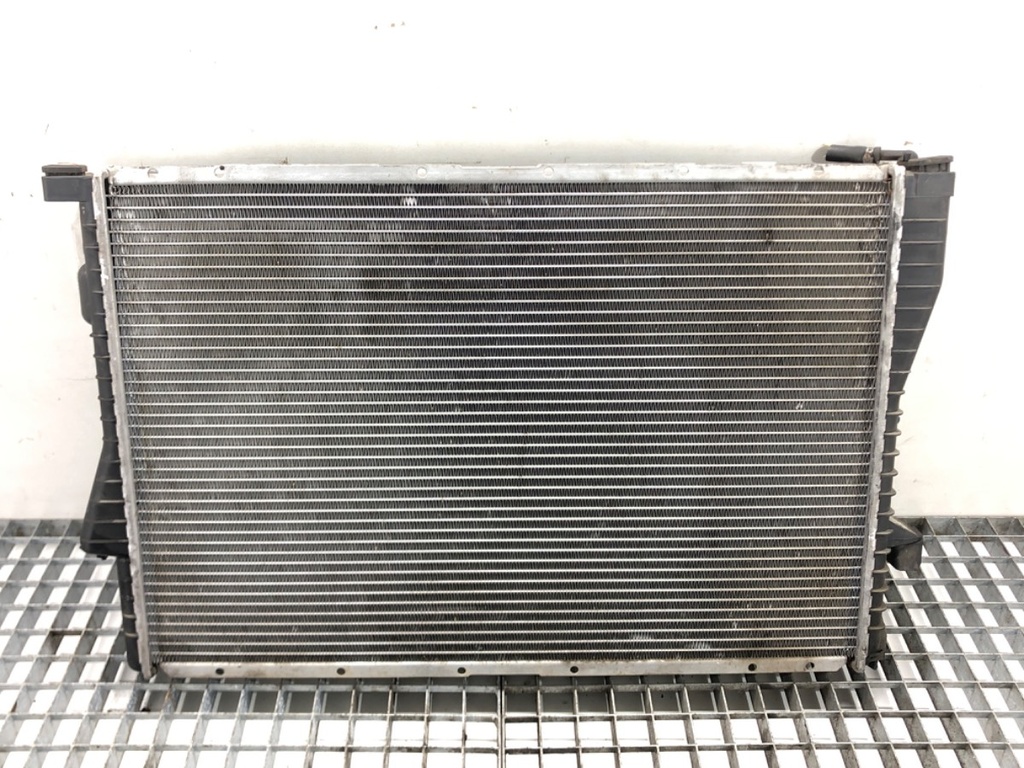 [STARK-477038] Radiador de agua BMW Serie 7 (E38) 728i, 728iL 1995-2001