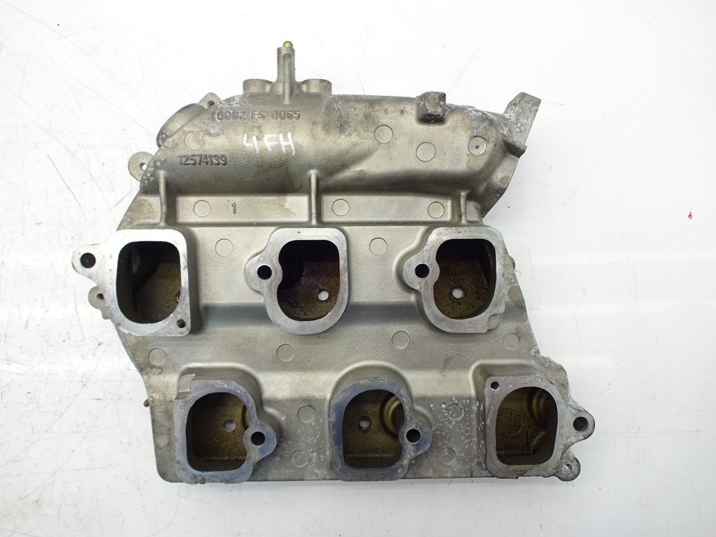 [MTD-323701] Colector de admisión Opel Vectra C / Signum 2.8 V6 Z28NET 12574139