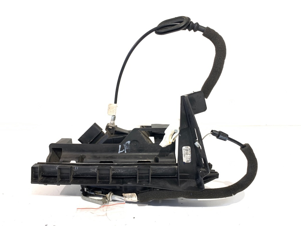 [STARK-754553] Cerradura de puerta trasera derecha Ford Mondeo V liftback (CE) 2014-2022