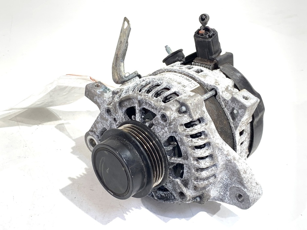 [STARK-871921] Alternador Toyota Yaris P13 1.5 82 kW 112 CV 27060-0Y380