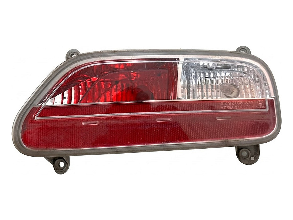 [STARK-917460] Lámpara de parachoques trasera derecha KIA CEE'D (JD) 2012-2018 1.6 CRDi 110
