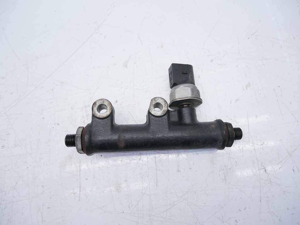 [MTD-412225] Tubo de raíl Land Rover Discovery 2.7 TD Diesel V6 276DT TDV6 4R8Q-9C066-AE