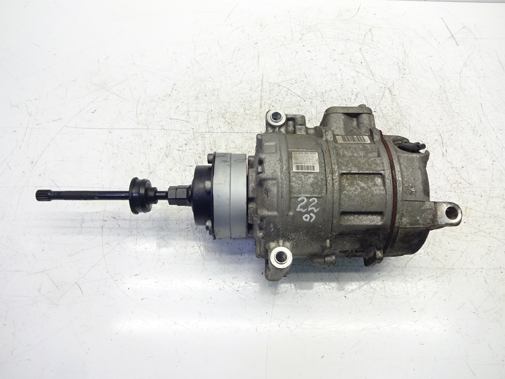 [MTD-346752] Compresor de aire acondicionado Audi A5 S5 8T 4.2 V8 gasolina CAU CAUA 8K0260805H
