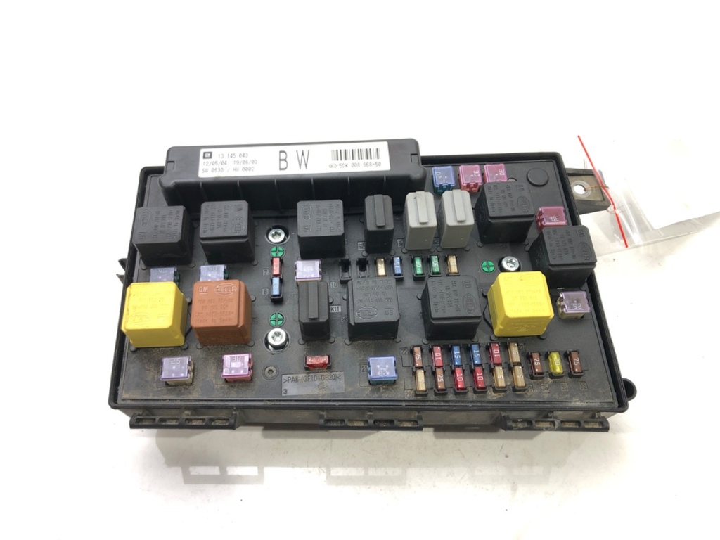 [STARK-469559] Caja de fusibles OPEL ASTRA H (A04) 1.7 CDTI 74 kW 2004-2014
