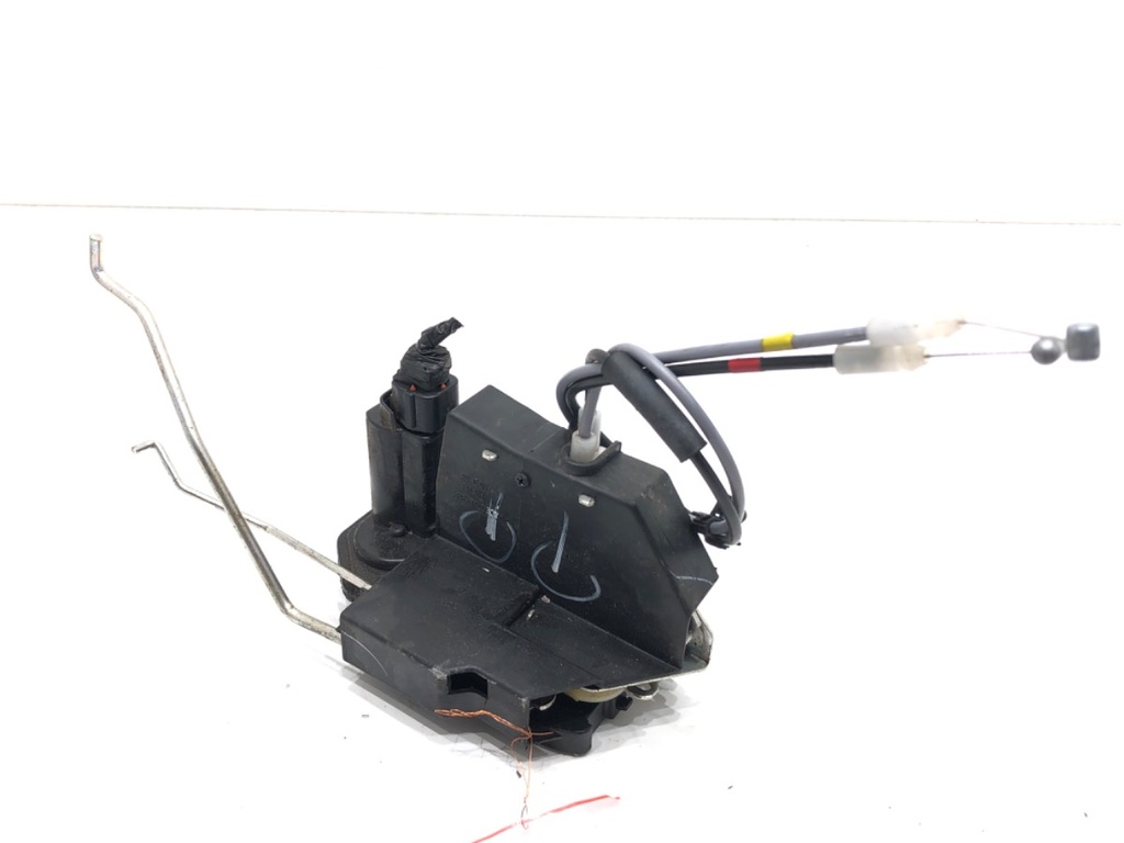 [STARK-600009] Cerradura de puerta delantera derecha Hyundai i10 I (PA) 1.2 57 kW (78 CV)