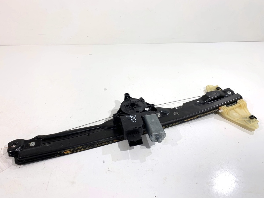 [STARK-786596] Elevador de ventana delantero derecho OPEL VIVARO C Autobus (K0) 2019-2022 1.5 Diésel