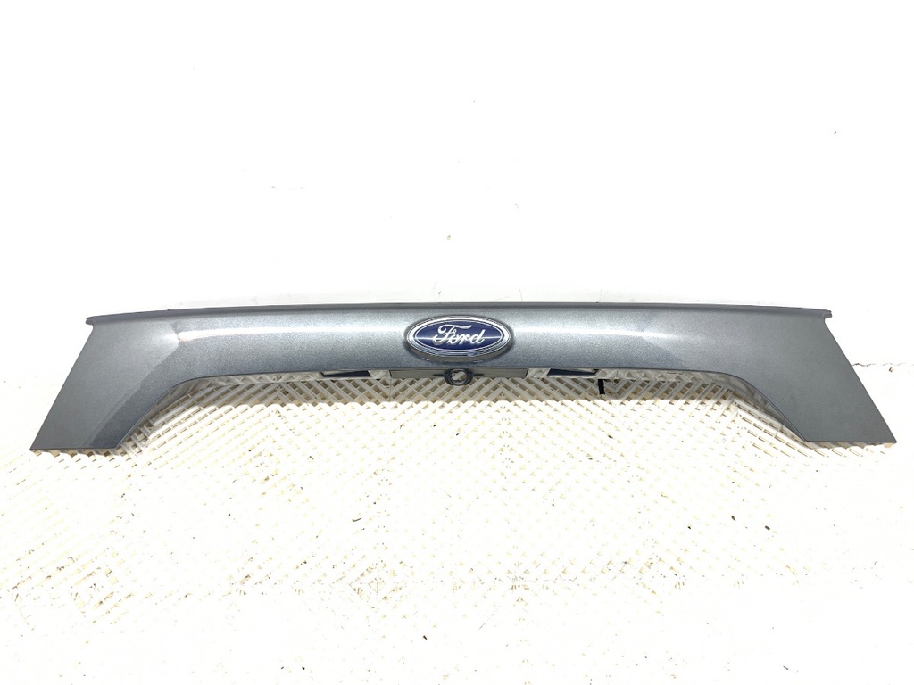 [STARK-801958] Moldura de portón trasero Ford Kuga II (DM2) 2012-2022