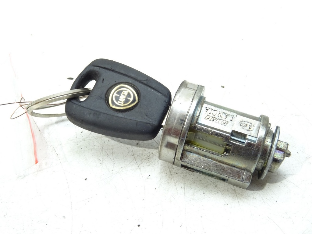 [STARK-412407] Portavasos Lancia Delta III (844_) 2008-2014