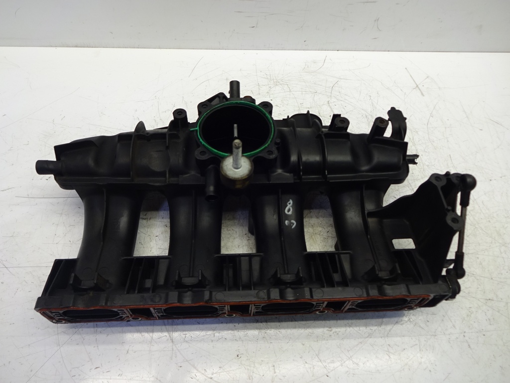 [MTD-344903] Colector de admisión VW Audi A3 Golf GTI Passat 2.0 TFSI FSI AXX 06F133185AC