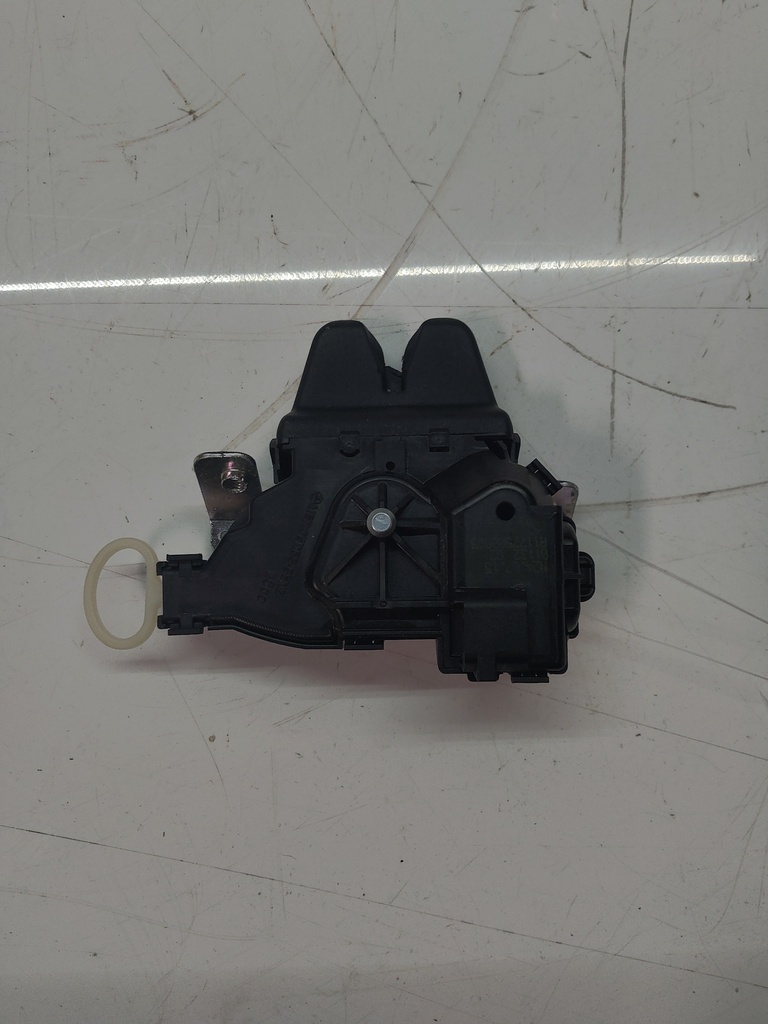 [MTD-505606] Cerradura del portón trasero Mercedes CLA 180 Coupé C117 270.910 A1177500085