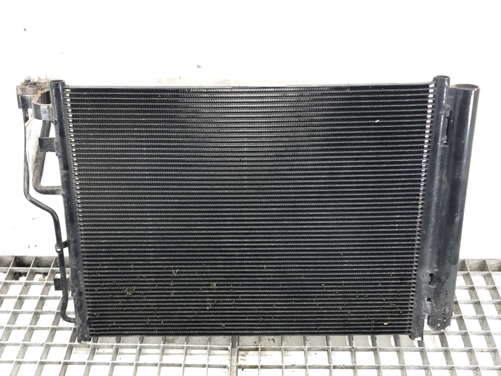 [STARK-450820] Radiador de aire acondicionado HYUNDAI i30 (FD) 2007-2012 1.6 CRDi