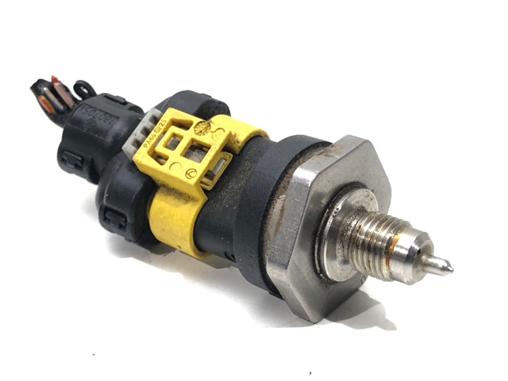 [STARK-524217] Sensor de presión de combustible Mercedes-Benz CLA Coupé (C117) 2013-2019
