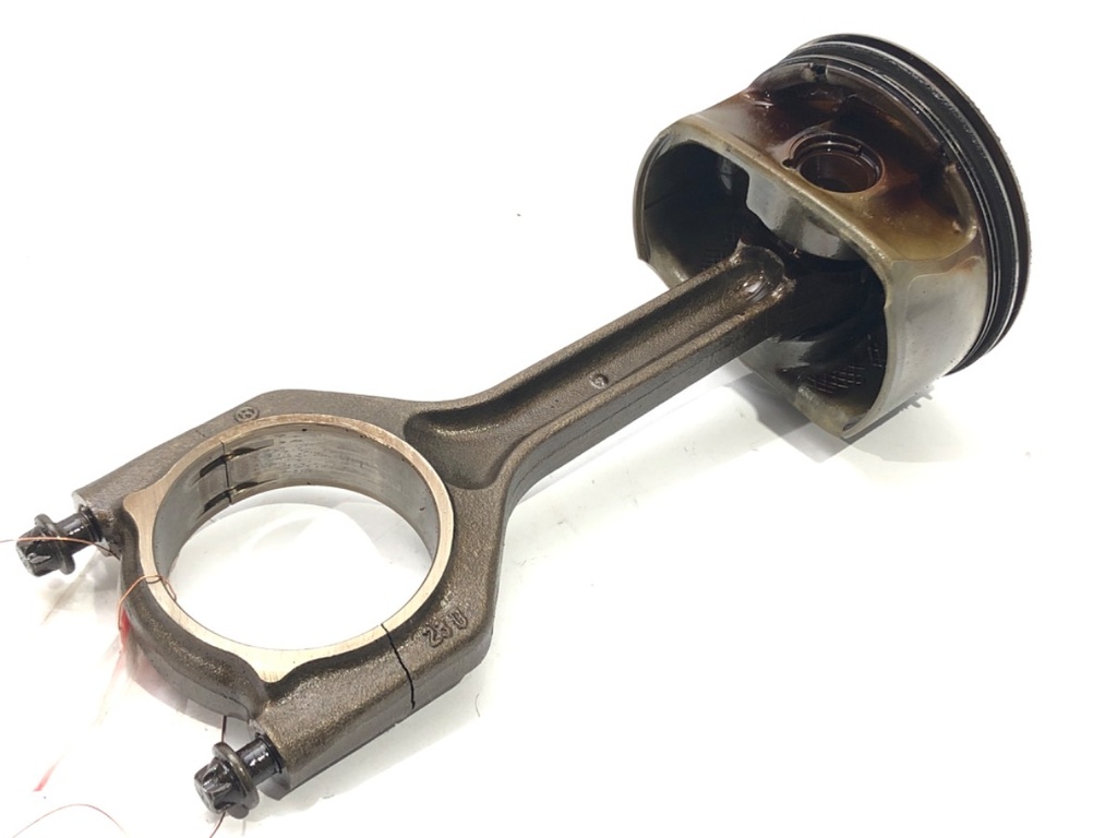 [STARK-548229] Pistón con biela BMW 3 Coupé (E92) 2005-2013 328xi 172kW (234CV) Gasolina