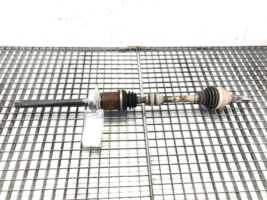 [STARK-671728] Semieje delantero derecho Nissan Juke (F15) 1.6 DIG-T 140 kW 2010-2022