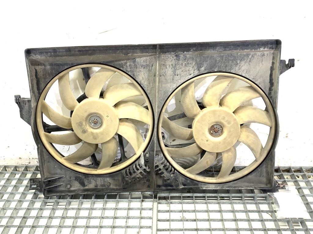 [STARK-726504] Ventilador del radiador OPEL VECTRA C Kombi (Z02) 2.0 DTI (F35) 2003-2005