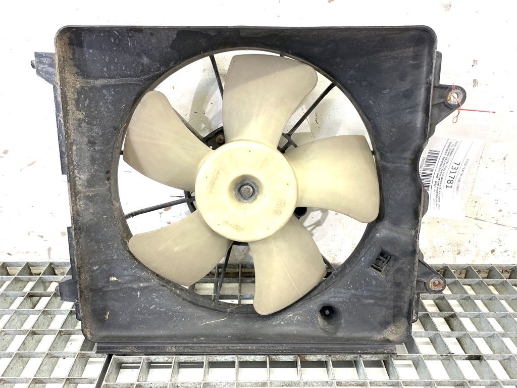 [STARK-731781] Ventilador del radiador Honda Civic VIII sedan (FD, FA) 1.3 IMA 70 kW (95 CV) 2006-2022