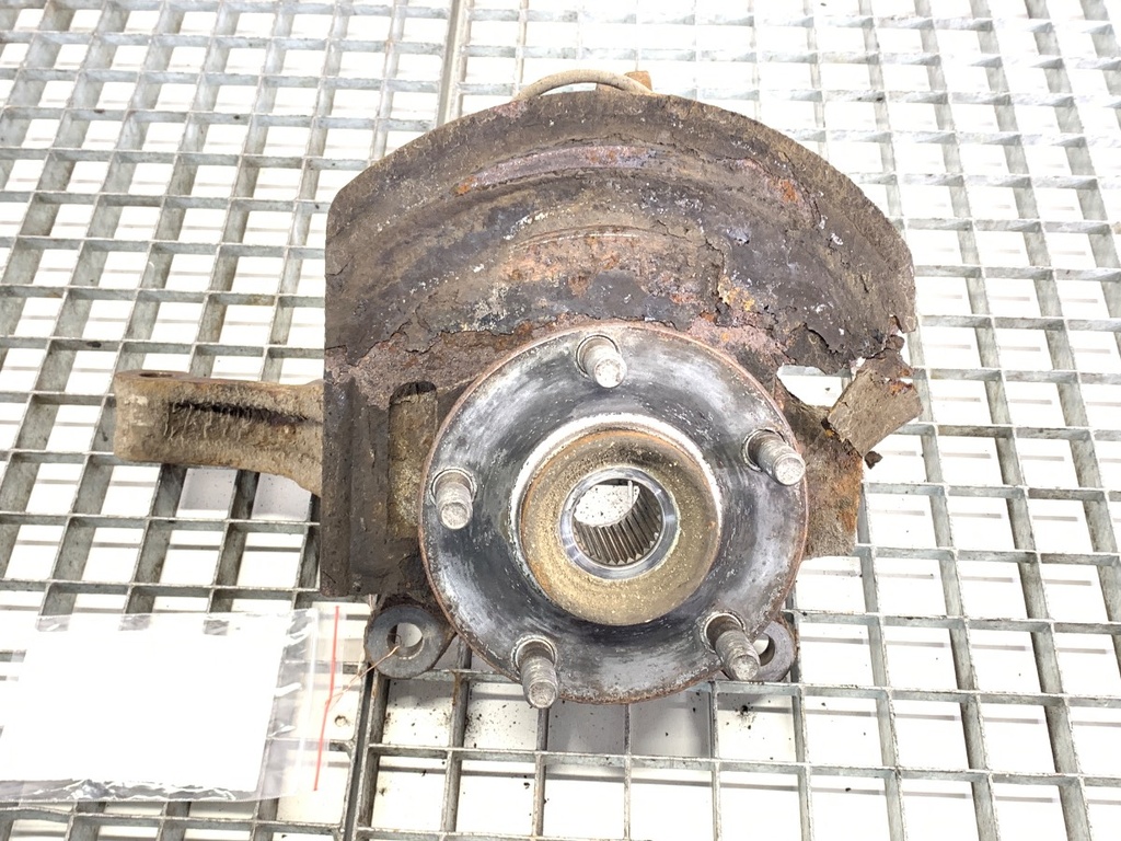 [STARK-765366] Mangueta delantera izquierda Nissan Qashqai / Qashqai+2 I (J10, NJ10, JJ10E) 2006-2014